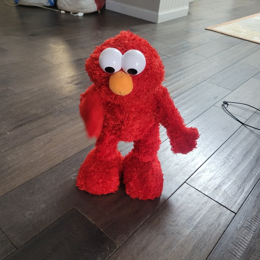 Elmo Live doll, **RARE** L 9049 - Picture 5 of 5